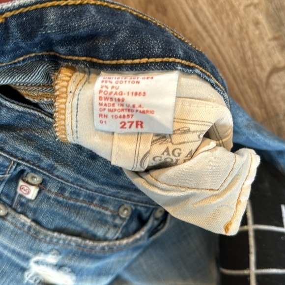 AG ADRIANO GOLDSCHMIED DISTRESSED BOOTCUT JEANS (27R) - Picture 6 of 10